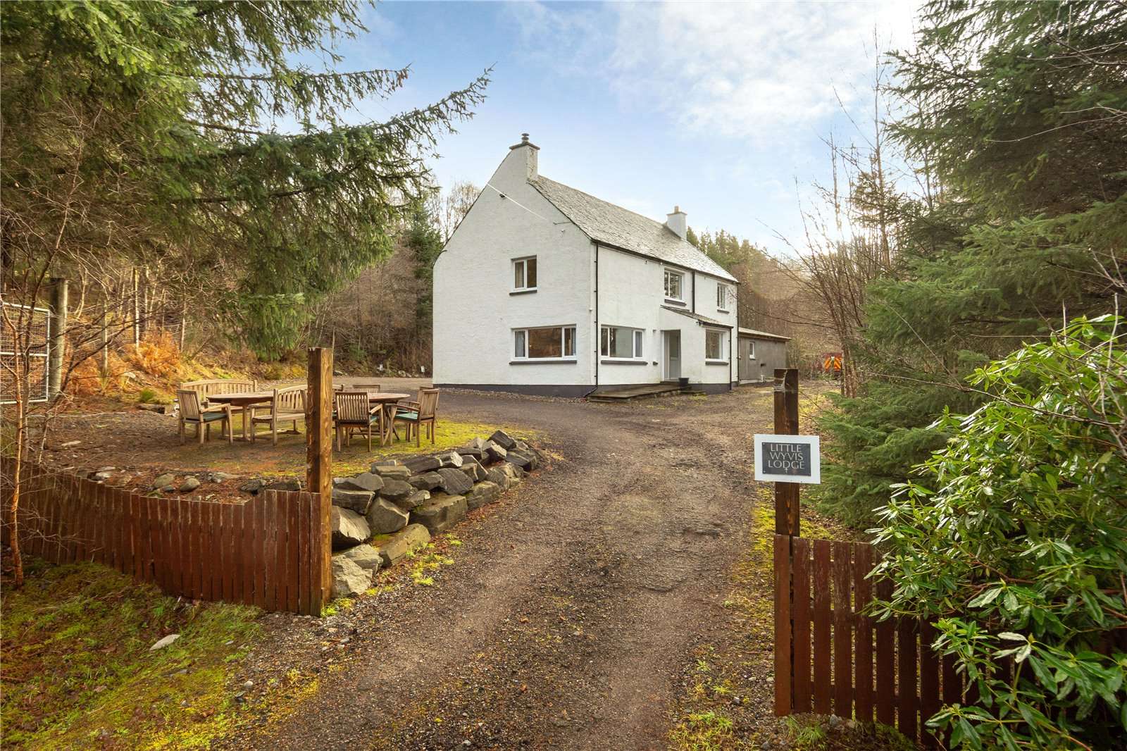 Silver Bridge Lodge and Cabin, Garve, Highland, IV23 2PU