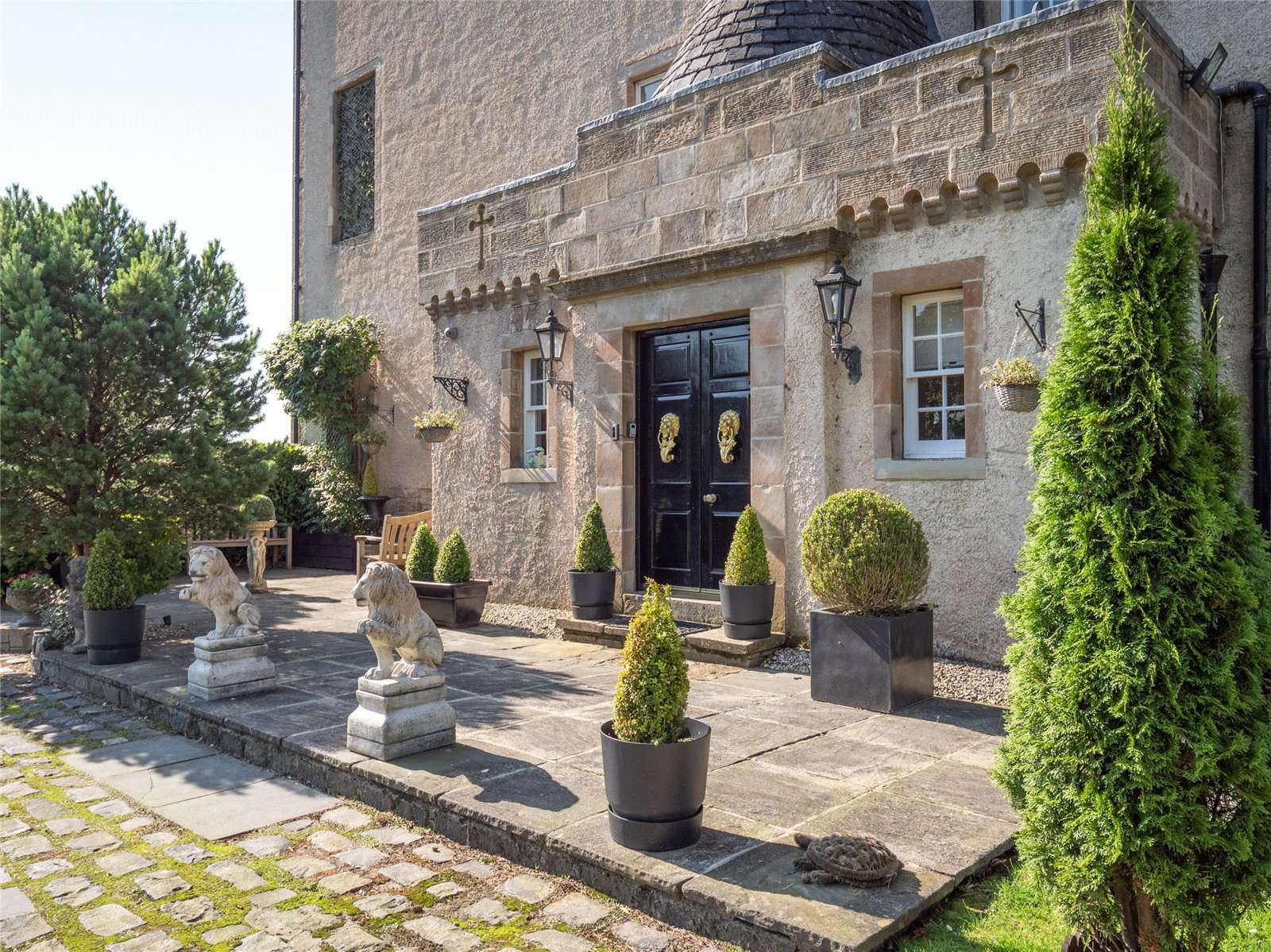 Castle / Chateaux for Sale in South Ayrshire, GB - 2