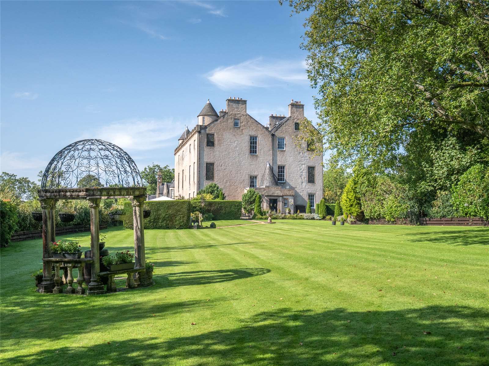 Castle / Chateaux for Sale in South Ayrshire, GB