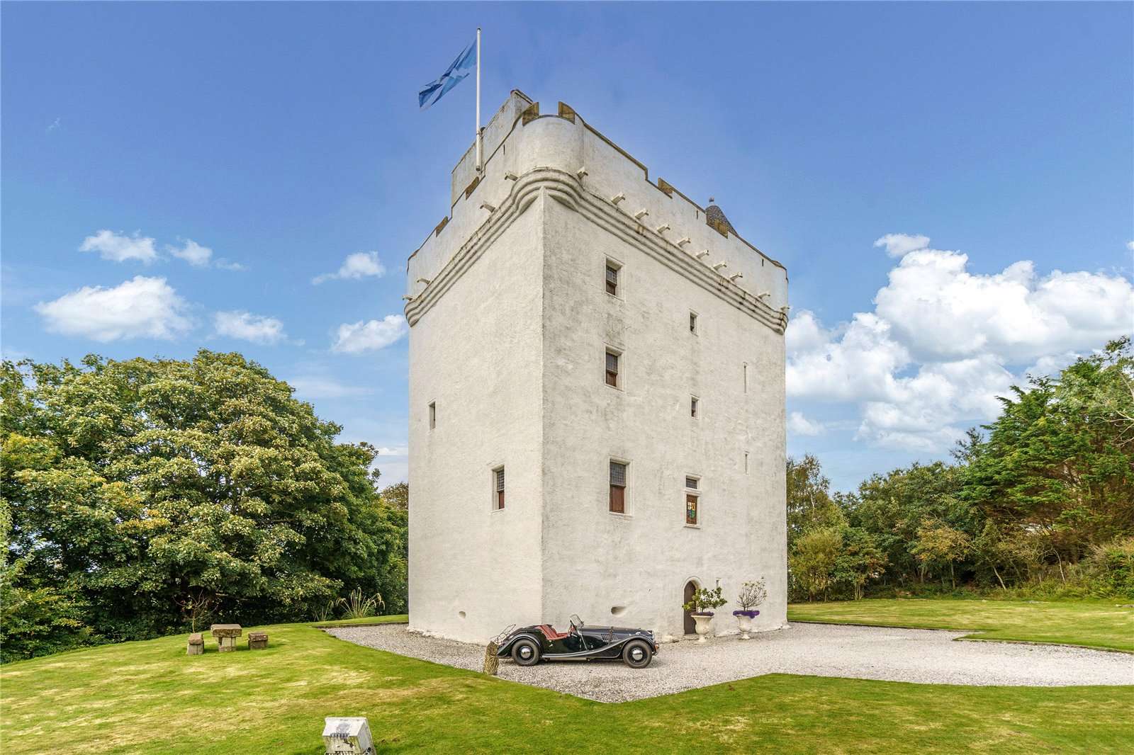 Castle / Chateaux for Sale in North Ayrshire, GB - 2