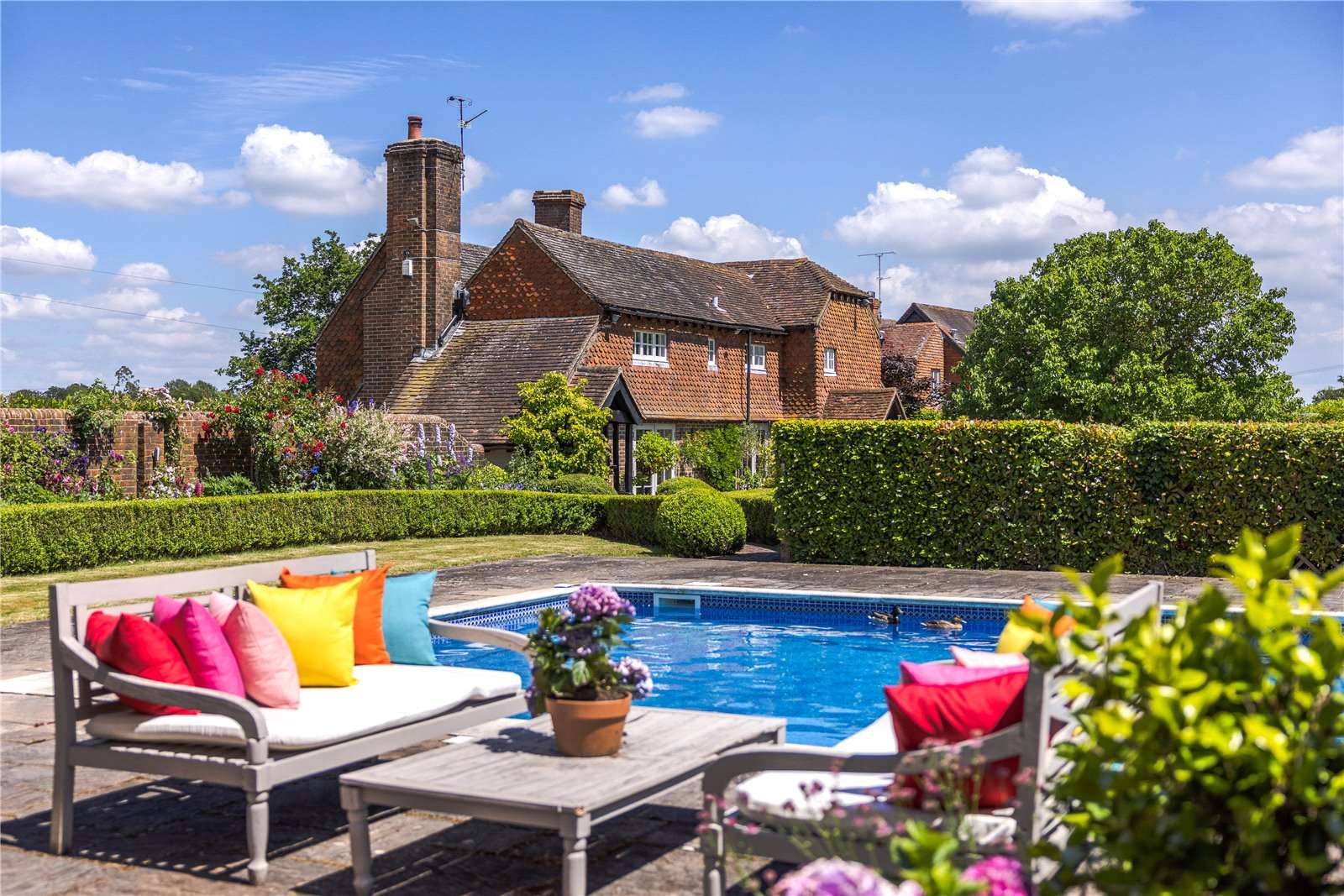 Barnsfold Lane, Rudgwick, Horsham, West Sussex, RH12 3BN Property for