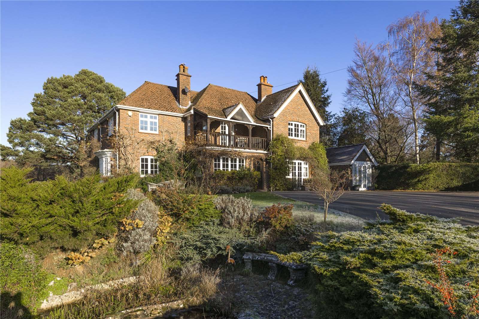 Coast Hill, Westcott, Dorking, Surrey, RH4 3LH Property for sale