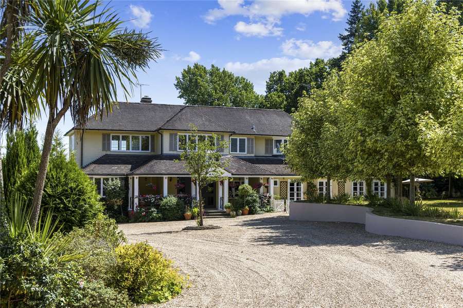 Petworth Road, Chiddingfold, Godalming, Surrey, GU8 4SL Property for sale Savills
