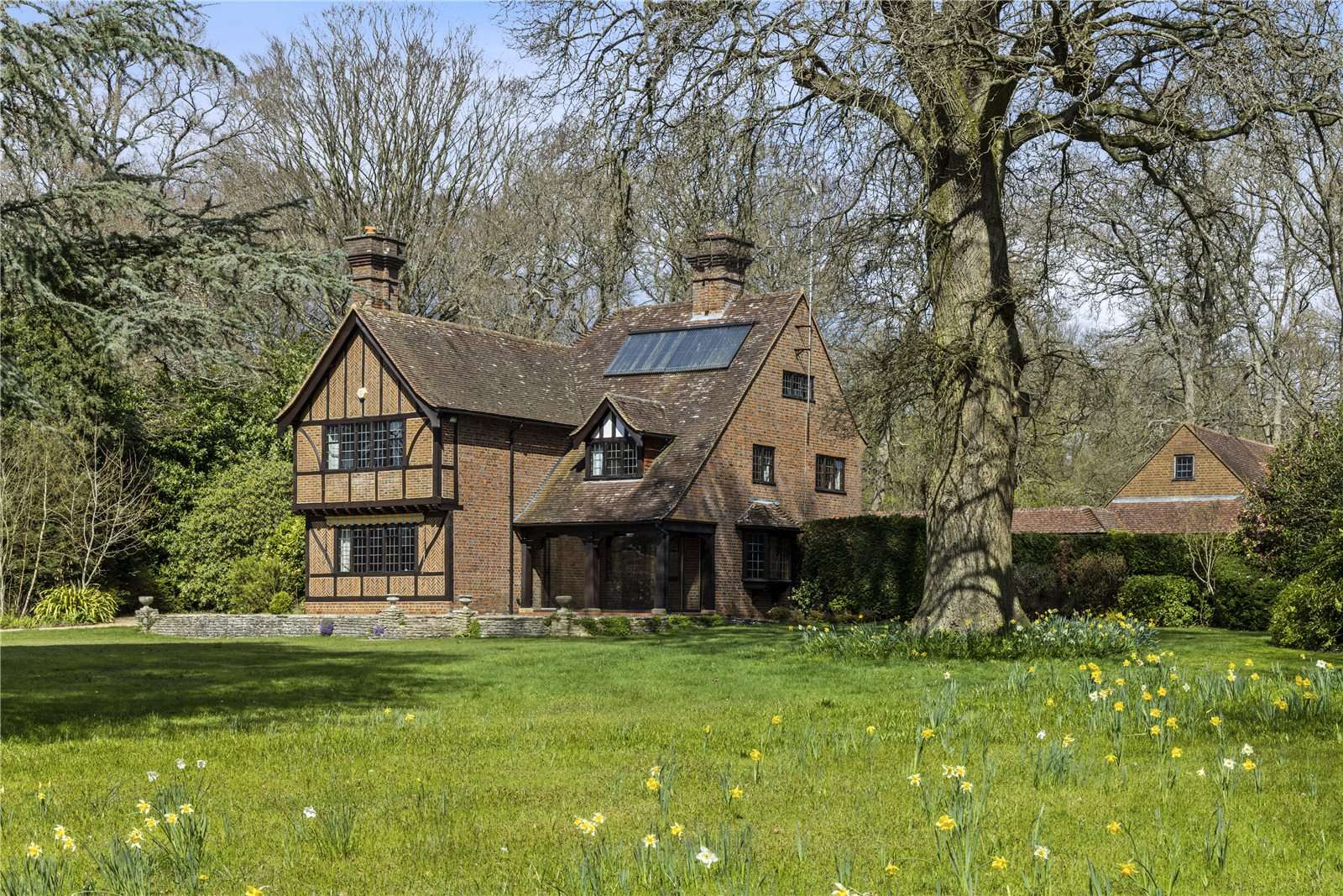 Norney, Shackleford, Godalming, Surrey, GU8 6AB Property for sale