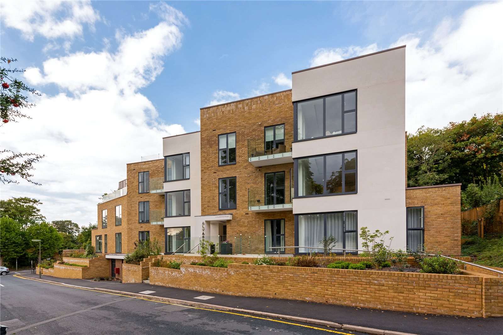 Clandon Road, Guildford, Surrey, GU1 2DR Property for sale Savills