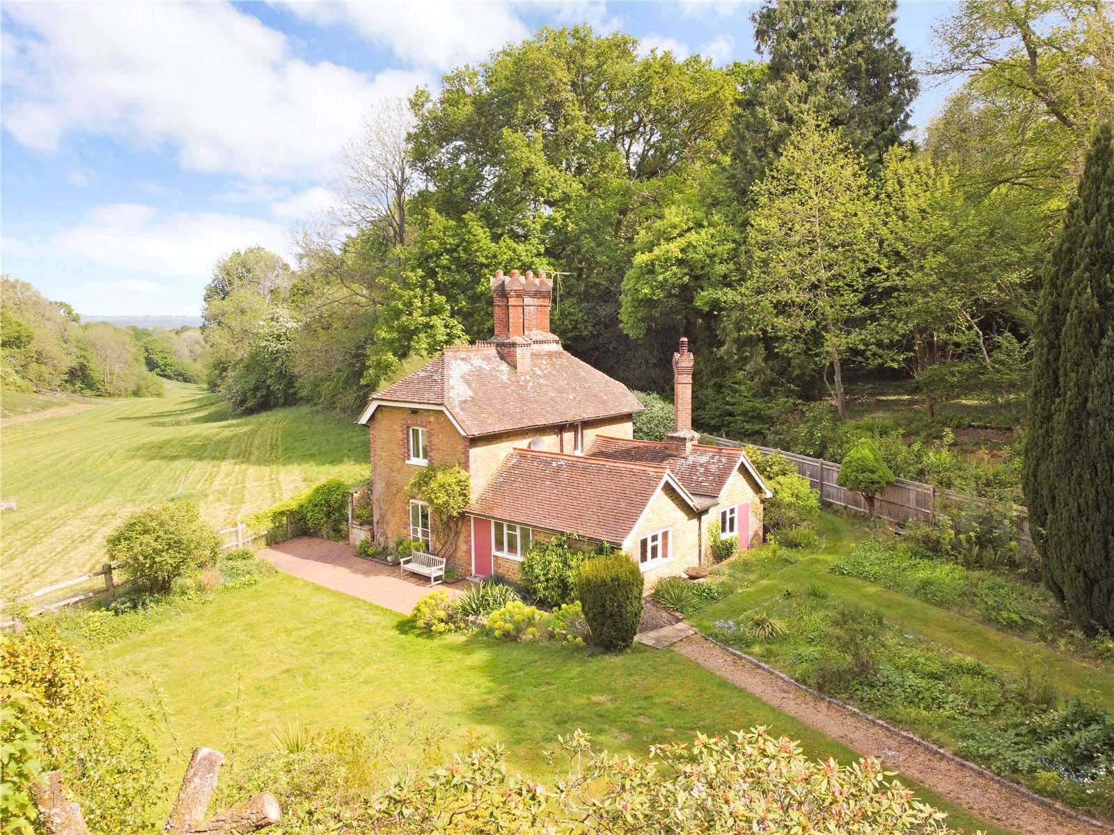 Munstead Heath Road, Godalming, Surrey, GU8 4AR Property for sale