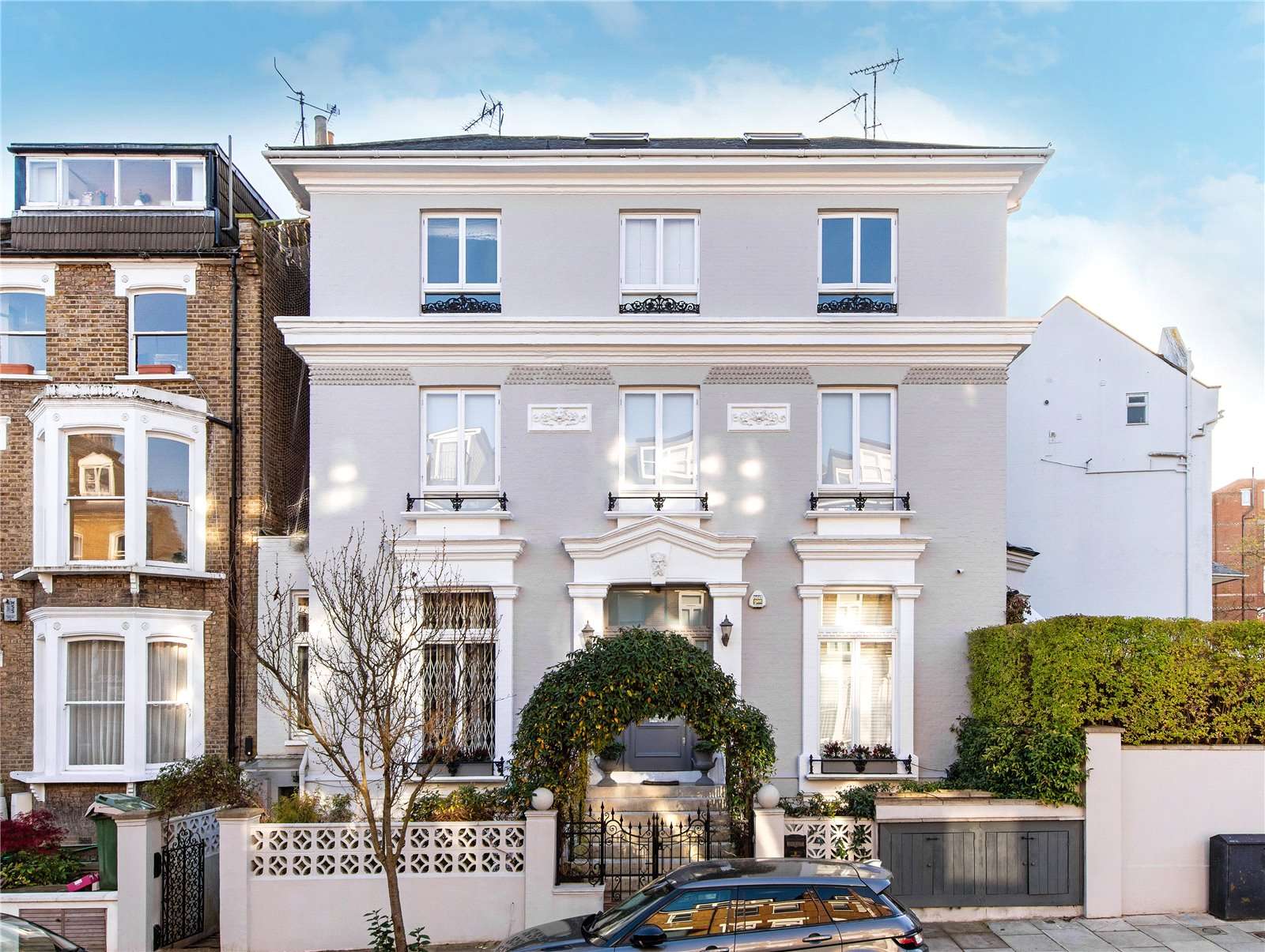 Denning Road, Hampstead, London, NW3 1SU Property for sale Savills