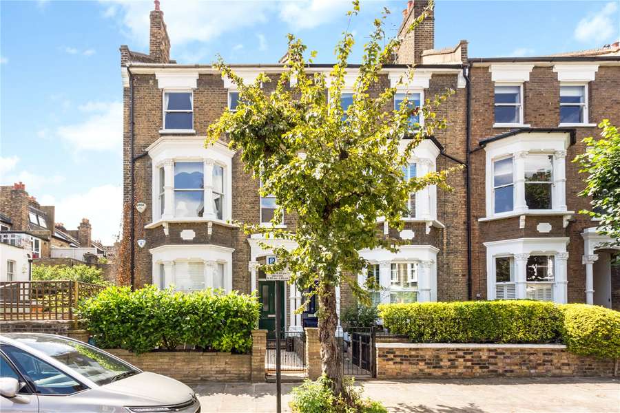 Savills Rona Road Hampstead London Nw3 2hy Properties For Sale