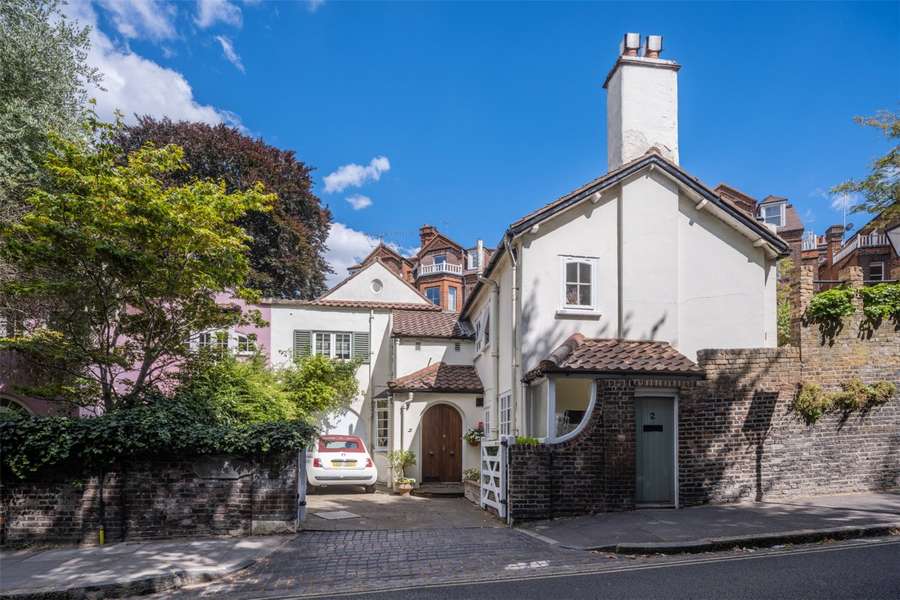 Frognal Rise, Hampstead, London, NW3 6RD Property for sale Savills
