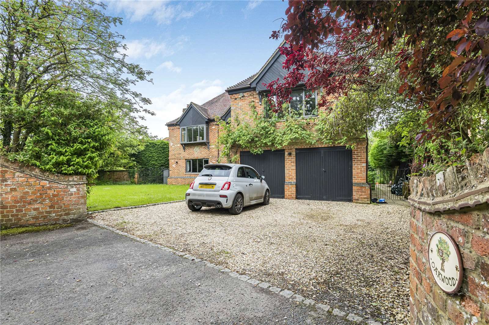 The Green, Nettlebed, HenleyonThames, Oxfordshire, RG9 5AX Property