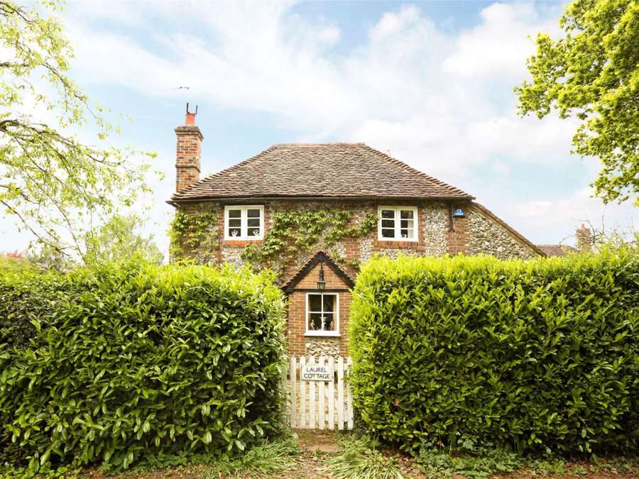 Savills Cold Harbour, Goring Heath, Reading, RG8 7SY Properties for sale