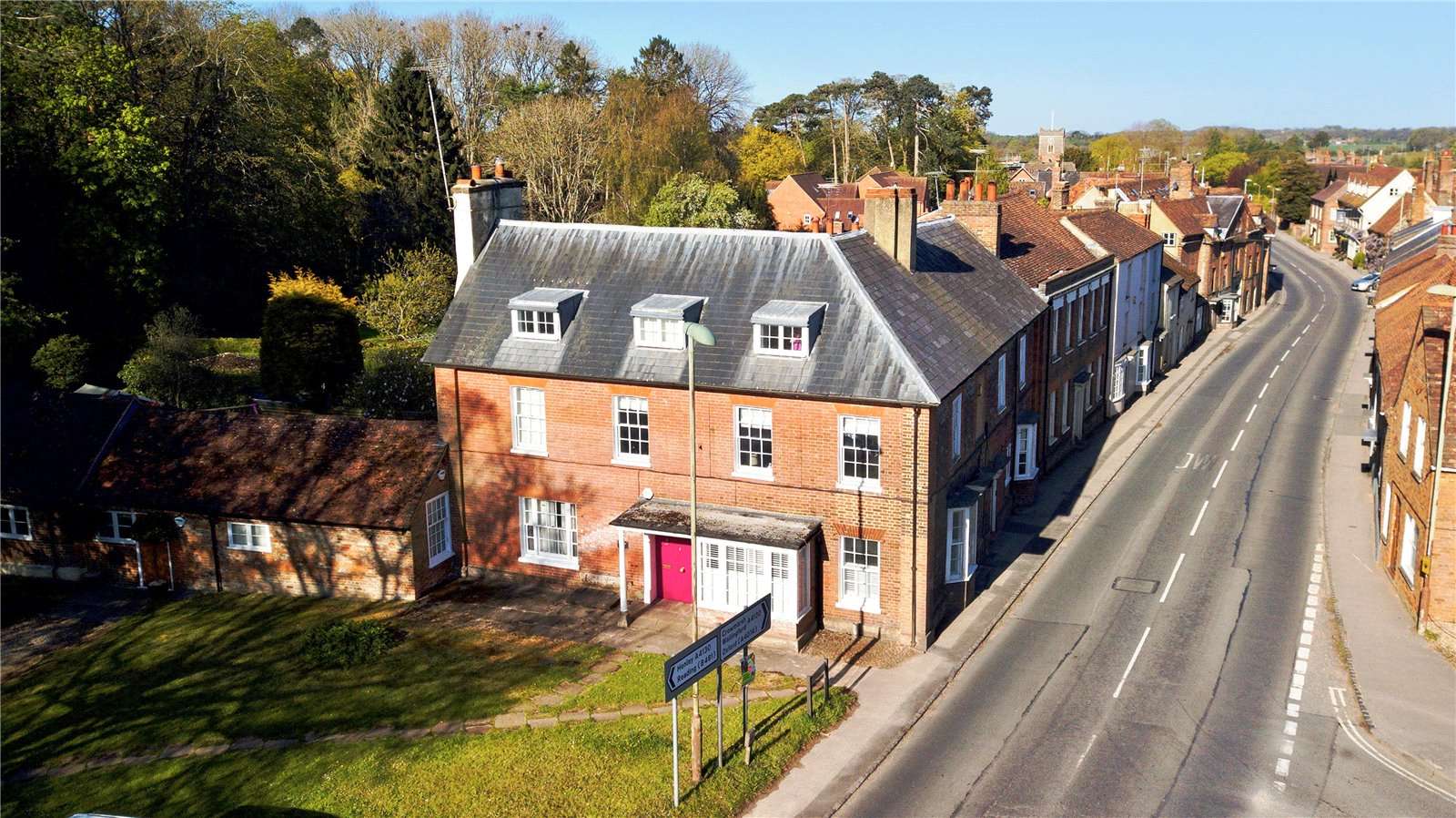 High Street, Nettlebed, HenleyonThames, Oxfordshire, RG9 5DA