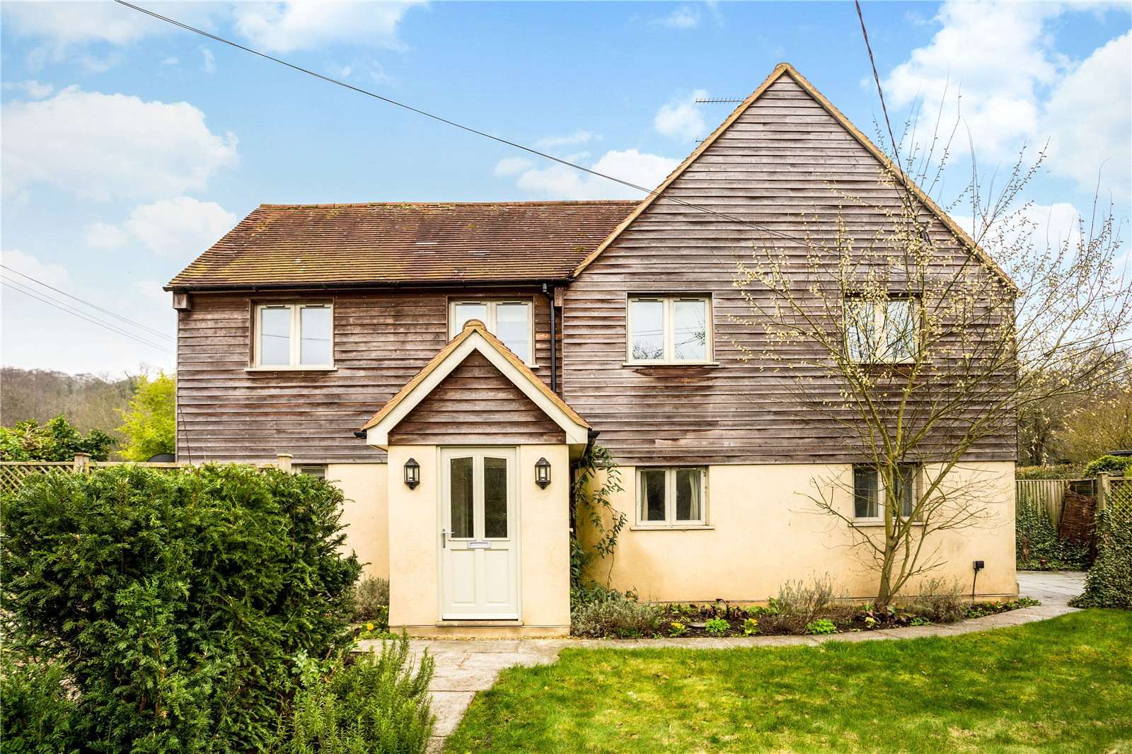 Savills Harpsden, HenleyonThames, Oxfordshire, RG9 4HL Property