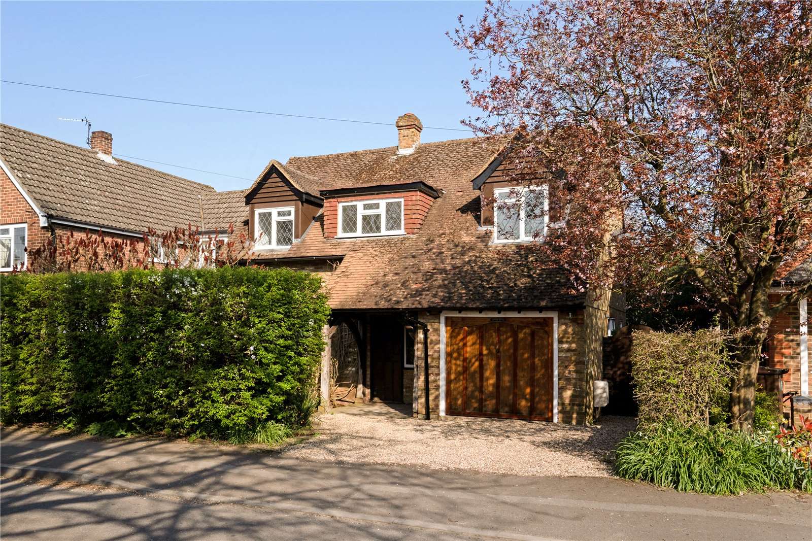 Braybrooke Road, Wargrave, Reading, Berkshire, RG10 8DT Property for