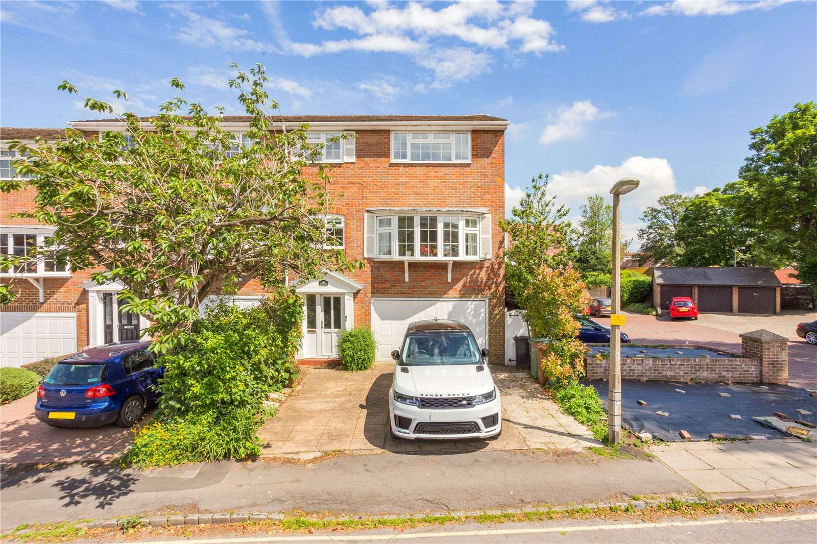 Ravenscroft Road, HenleyOnThames, Oxfordshire, RG9 2DH Property for