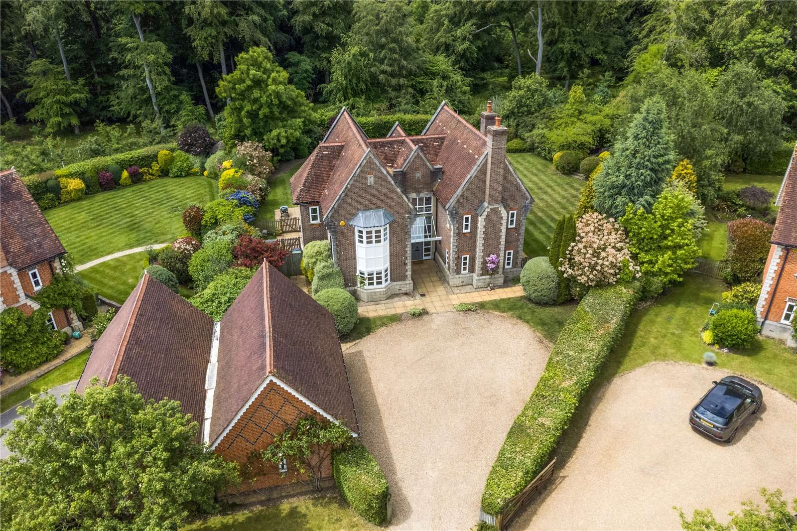 House for Sale in Oxfordshire, UK