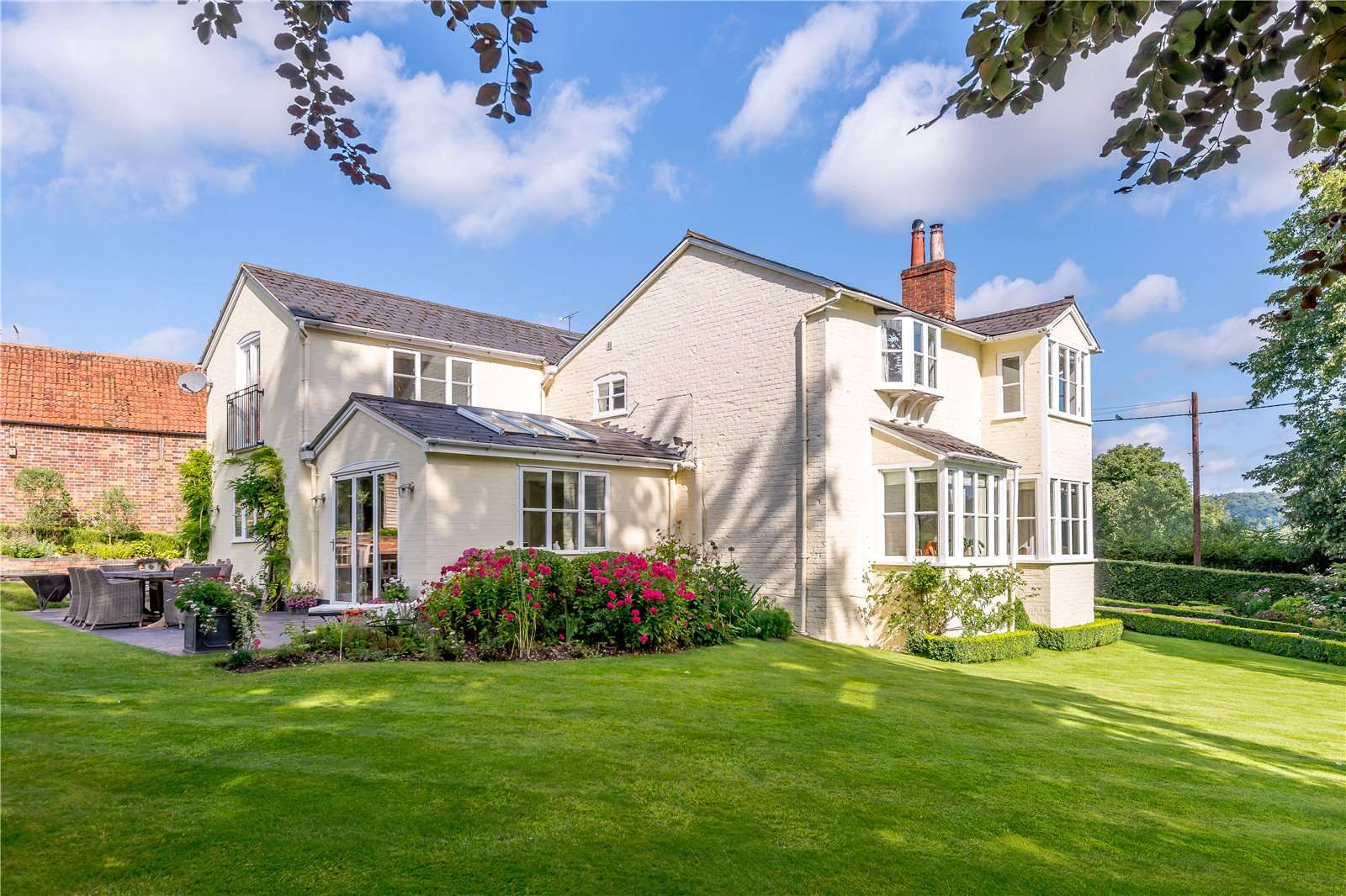 Savills Aston, HenleyonThames, Oxfordshire, RG9 3DE Property for sale