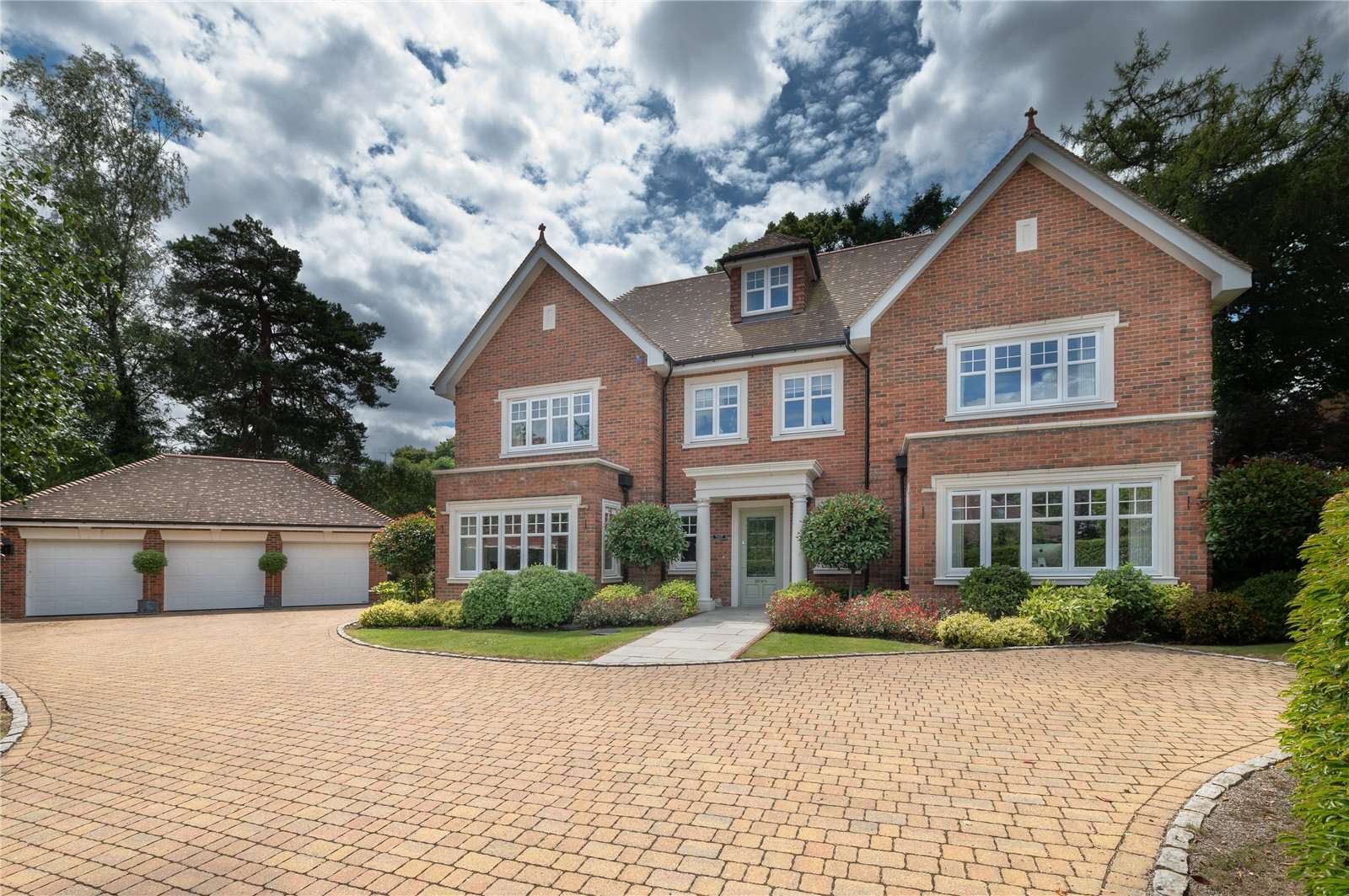 Peppard Lane, HenleyonThames, Oxfordshire, RG9 1NQ Property for