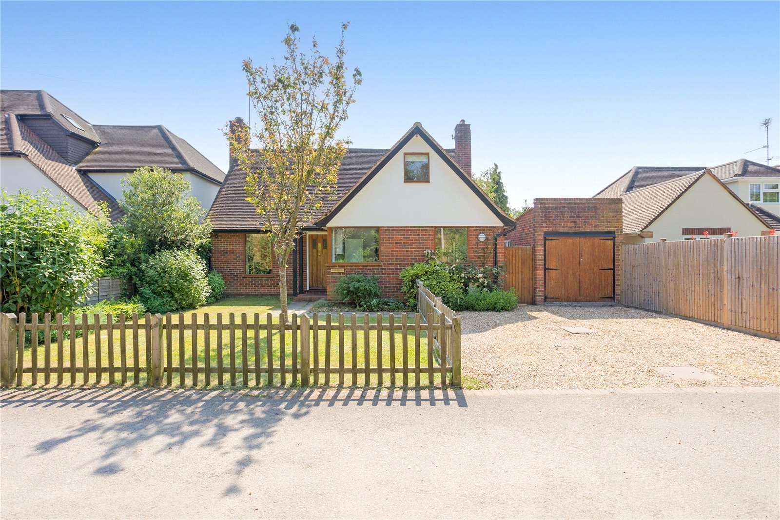 Parkway Drive, Sonning, Reading, Berkshire, RG4 6XG Property for sale