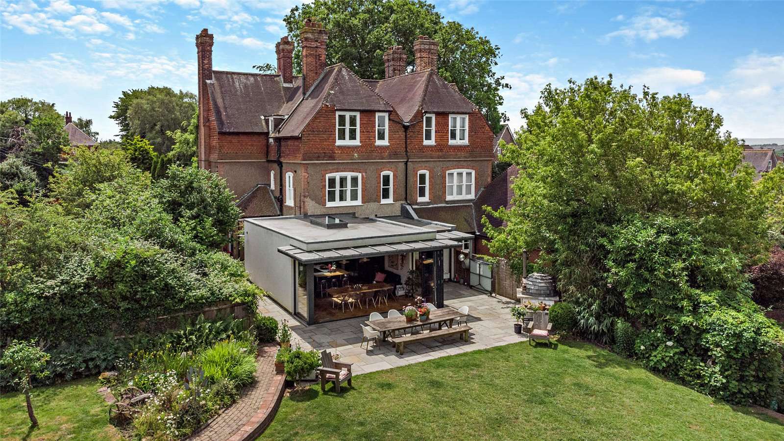 High Street, Buxted, Uckfield, East Sussex, TN22 4JZ Property for