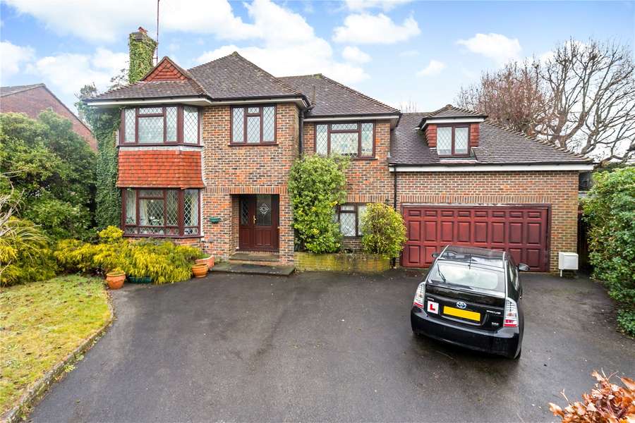 Savills Dukes Road, Lindfield, West Sussex, RH16 2JH Properties for