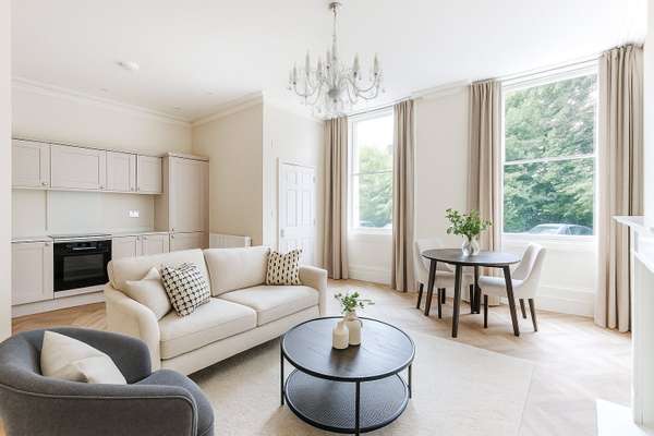 Chipping Campden Period Cottage with Secluded Gardens 13