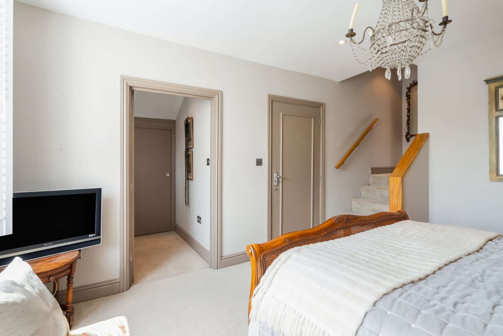 Lypiatt Road, Cheltenham, Gloucestershire, GL50 2QJ | Property for sale | Savills - More