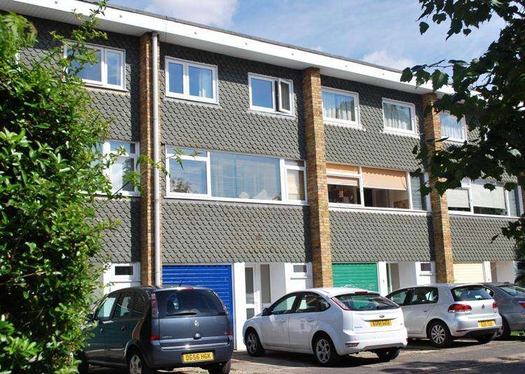 Haddon Court, Shakespeare Road, Harpenden, Hertfordshire, AL5 5NB Bất