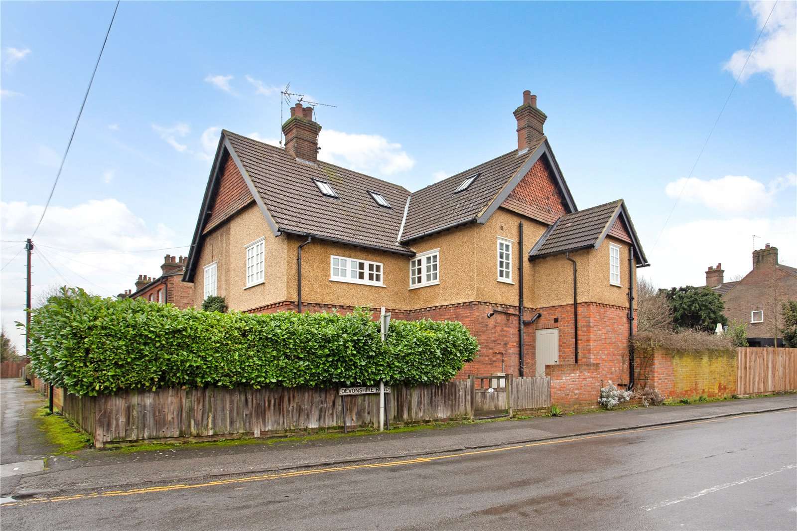 Cornwall Road, Harpenden, Hertfordshire, AL5 4TH Property for sale
