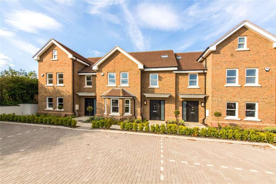 Savills The Harrow Luton Road Harpenden Hertfordshire Al5