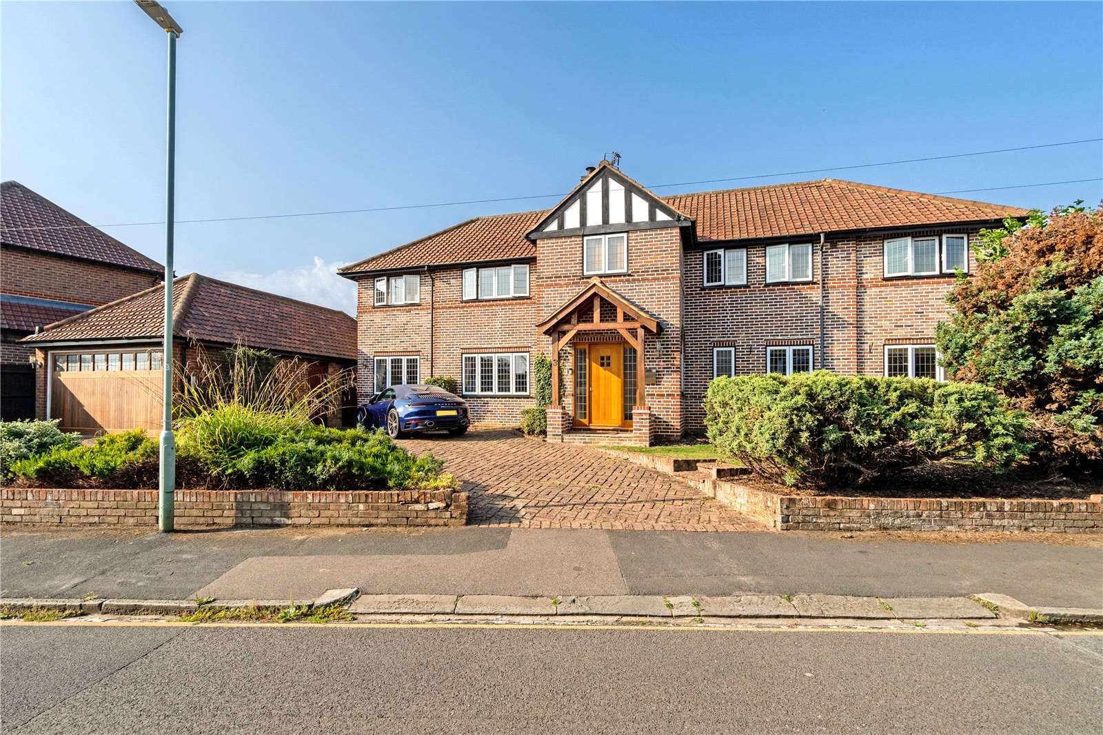Savills Browning Road, Harpenden, Hertfordshire, AL5 4TS Property