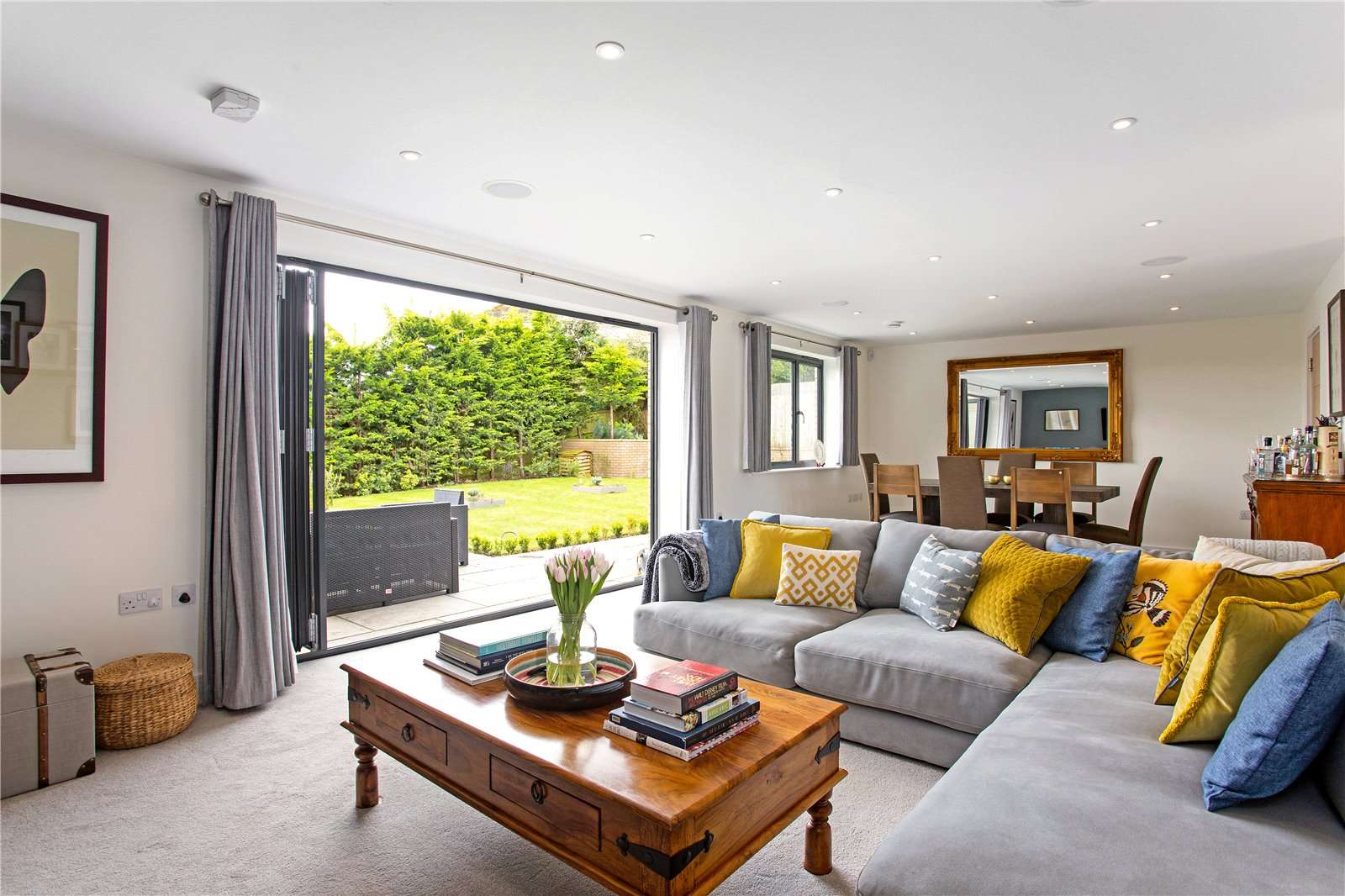 The Sedums, Isle Of Wight Lane, Kensworth, Bedfordshire, LU6 2PN