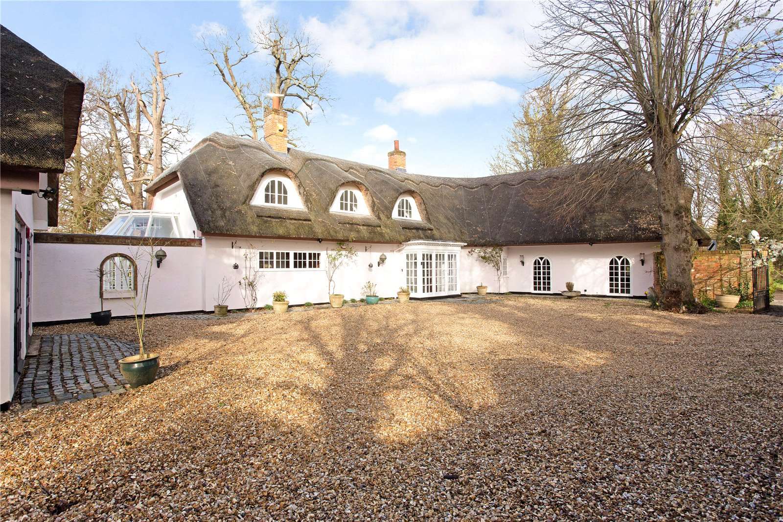 London Road, St. Ippolyts, Hitchin, Hertfordshire, SG4 7NL Property