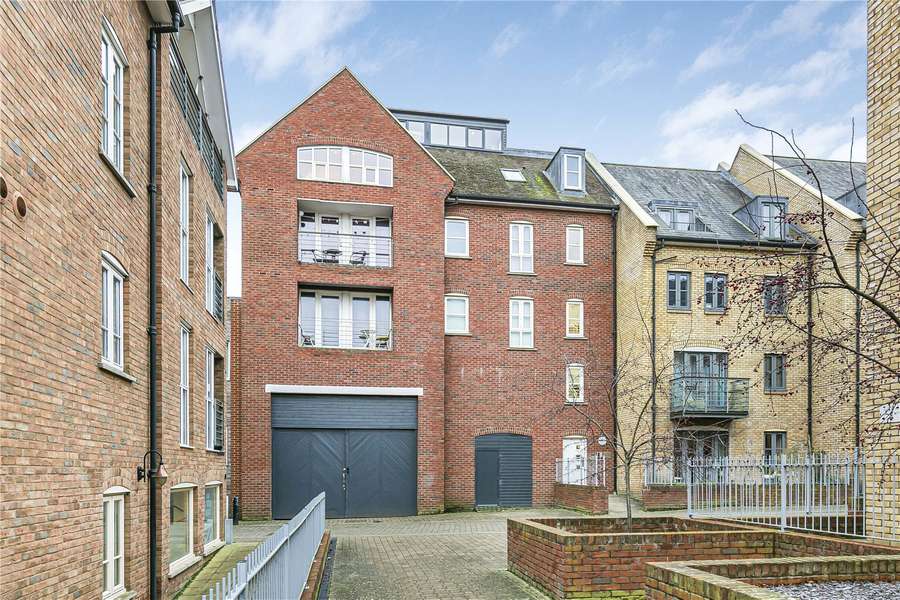 Coopers Yard, Paynes Park, Hitchin, Hertfordshire, SG5 1AR Property