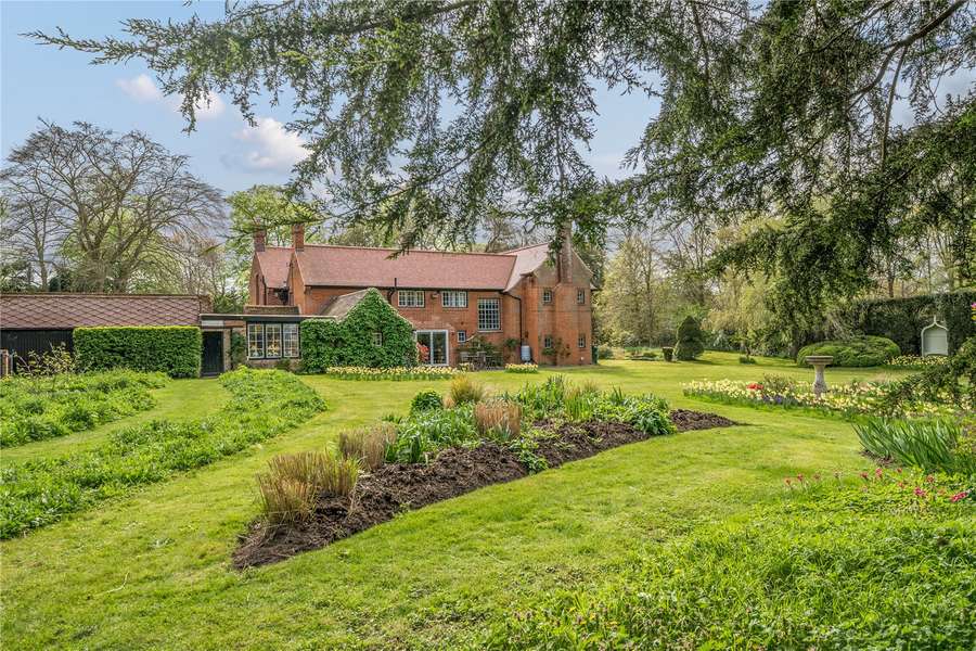 Bury Road, Lackford, Bury St. Edmunds, Suffolk, IP28 6HT Property for