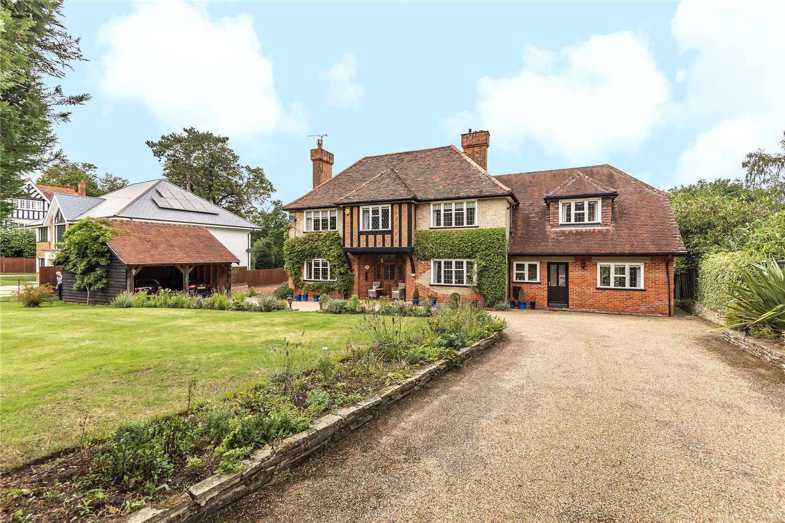 Savills Stone Lodge Lane, Ipswich, IP2 9AR Property for sale
