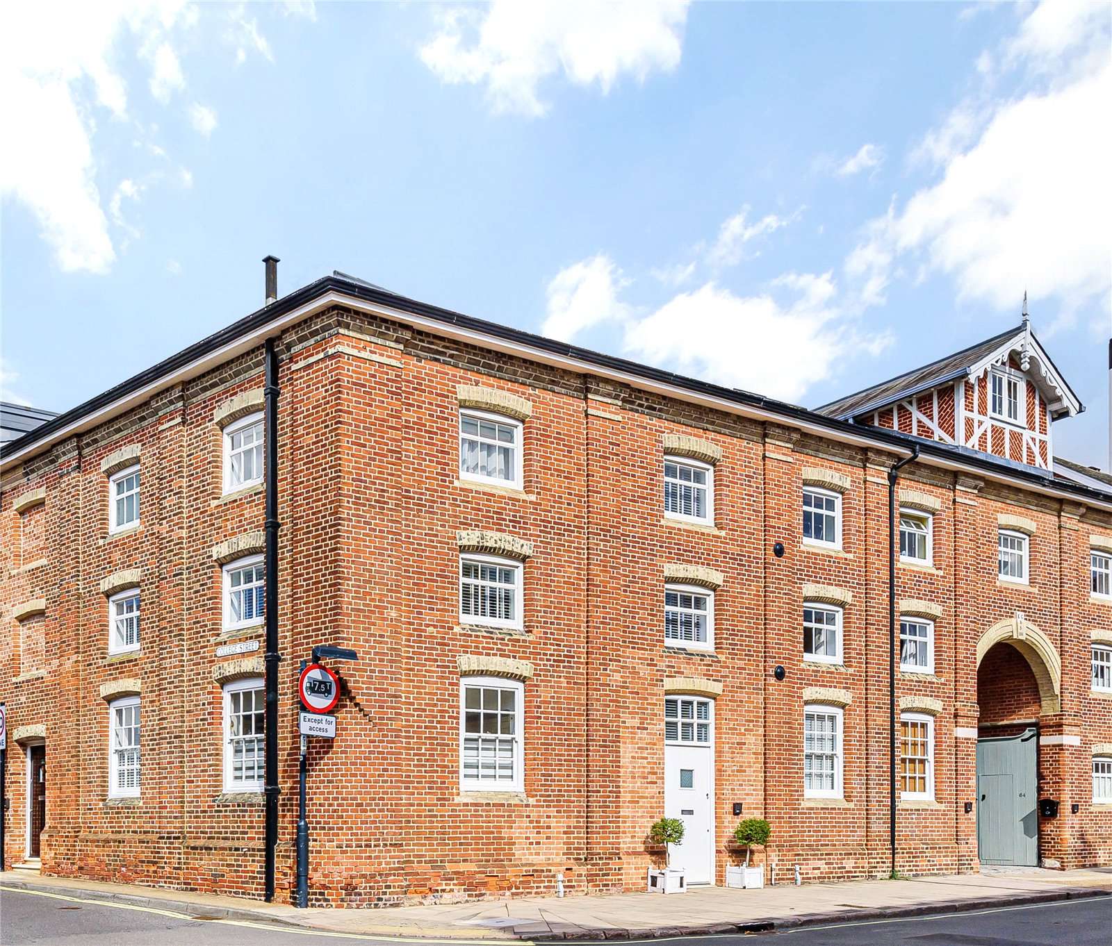 Property for sale in Bury St. Edmunds, Suffolk Savills