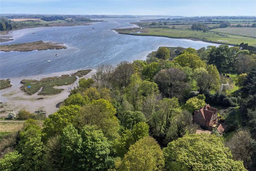 Broomheath, Woodbridge, Suffolk, IP12 4DN Property for sale Savills