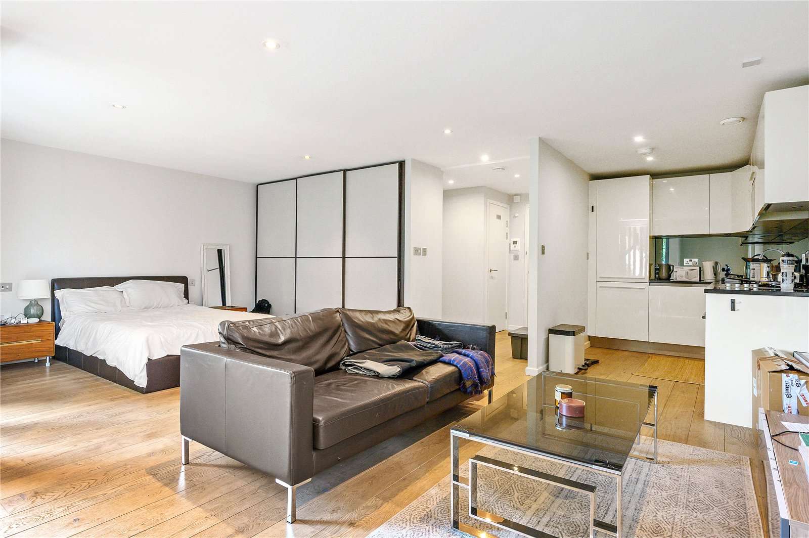 Studio yang dijual di Theydon Bois, Essex, Inggris | Savills