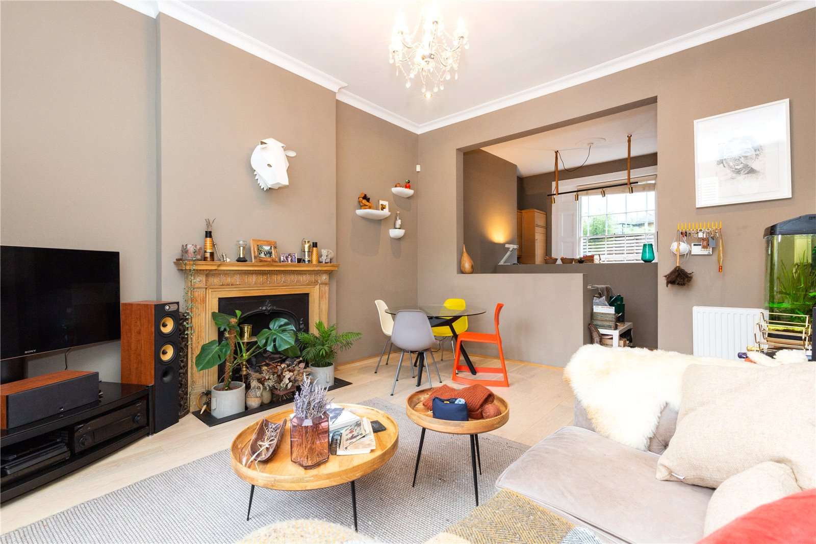Savills Milner Square, Barnsbury, London, N1 1TW Property for sale