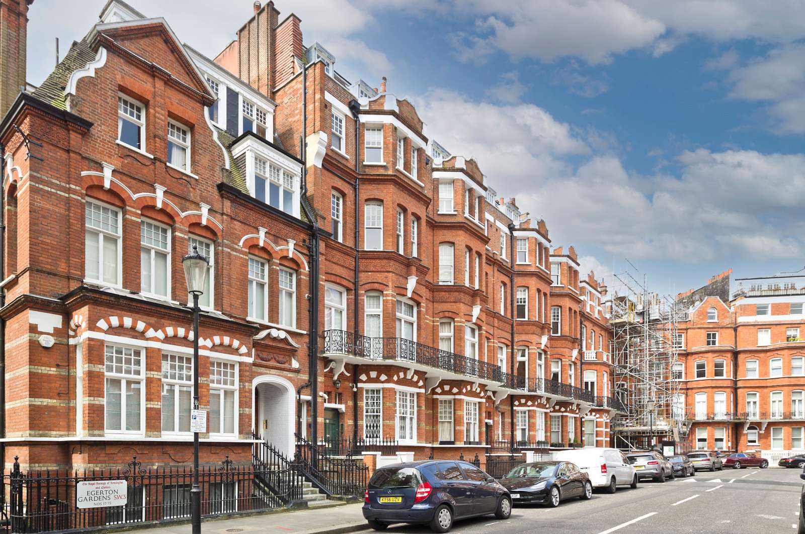 Egerton Gardens, London, SW3 2DF Property for sale Savills
