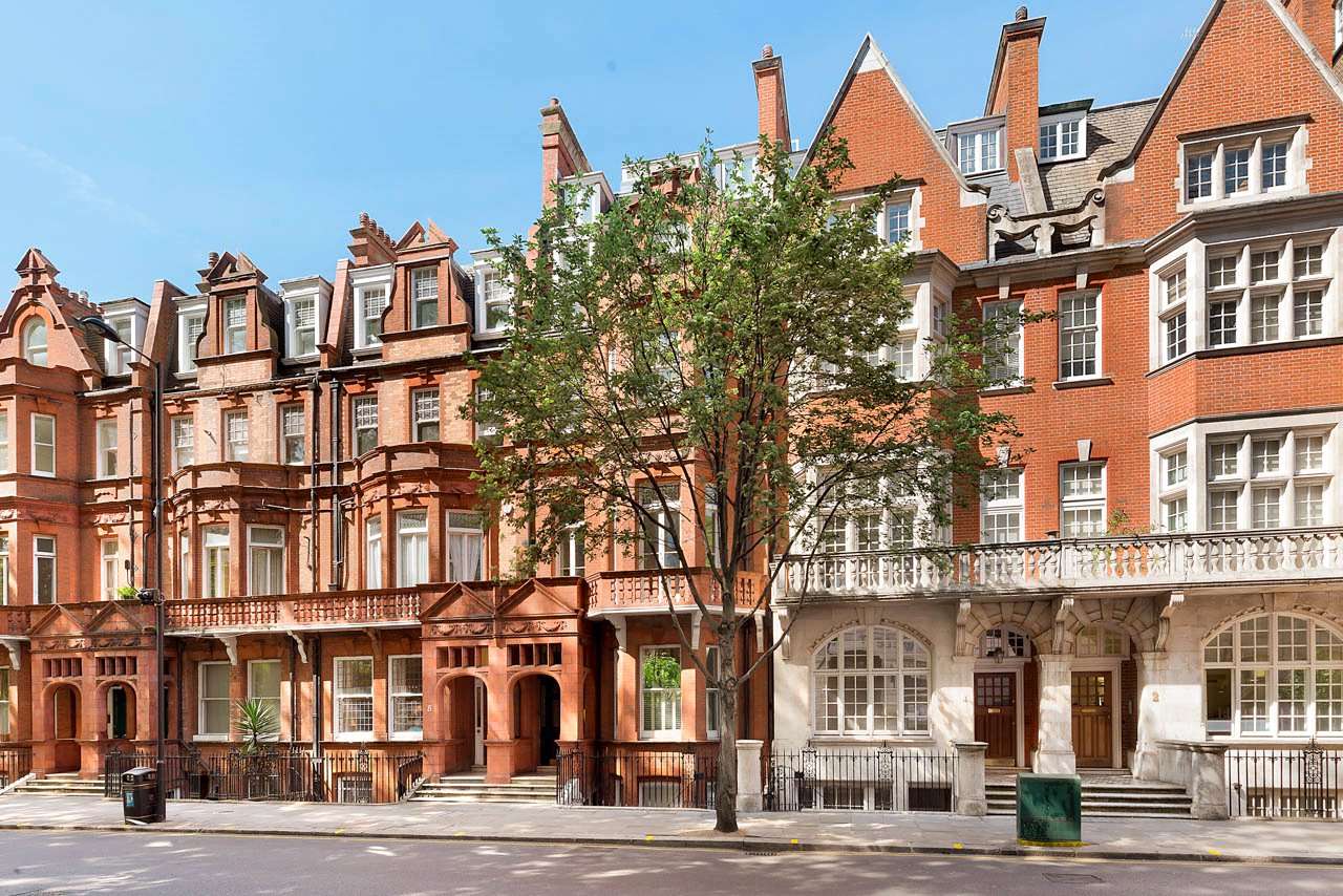 Lower Sloane Street, London, SW1W 8BJ Property for sale Savills