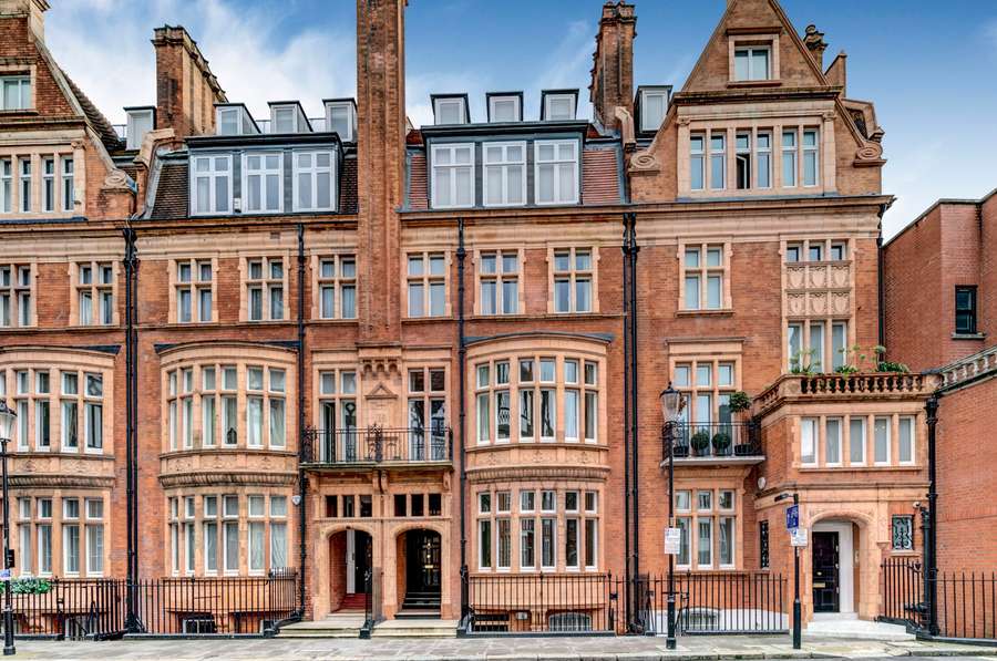 Herbert Crescent, London, SW1X 0HB | Property for sale | Savills