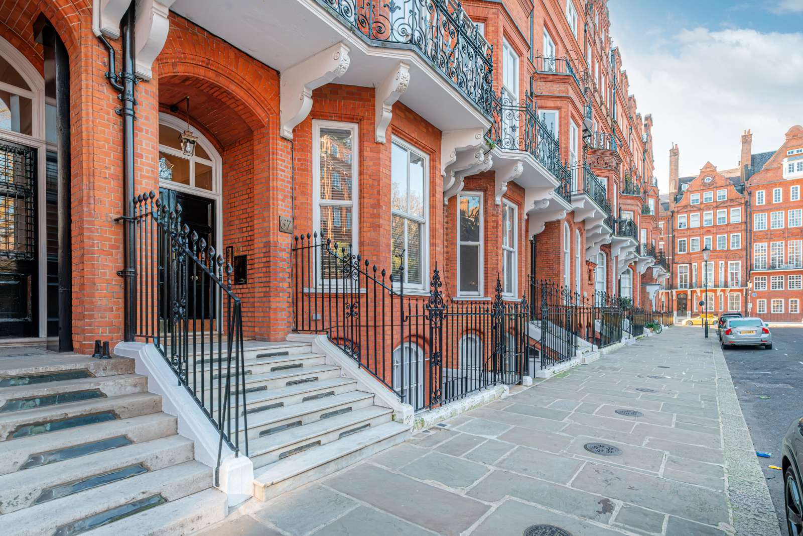 Cadogan Square, London, SW1X 0DY Property for sale Savills