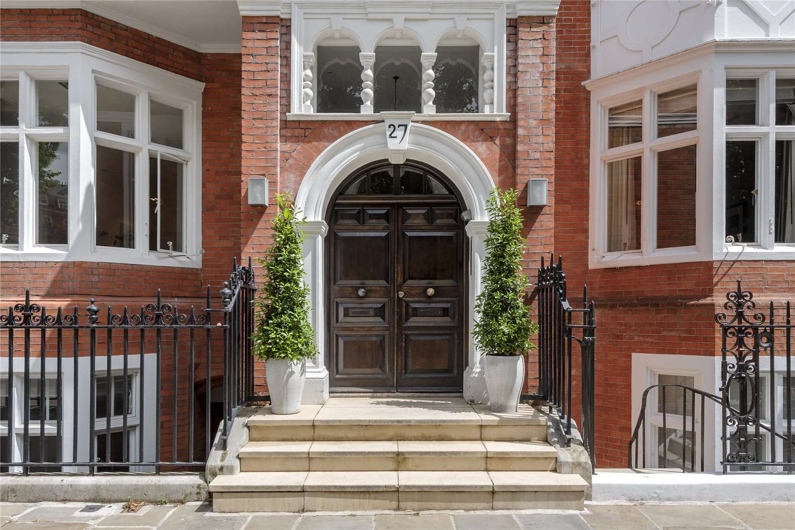 Lennox Gardens, London, SW1X 0DE | Property for sale | Savills