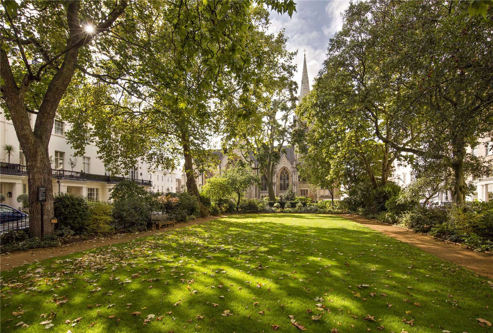 Chester Square, & 47 Ebury Mews, Belgravia, London, SW1W 9EA Property