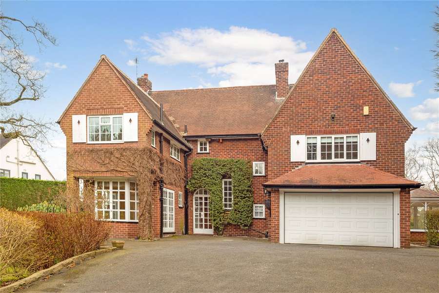 Warrington Road, Mere, Knutsford, Cheshire, WA16 0TF Property for