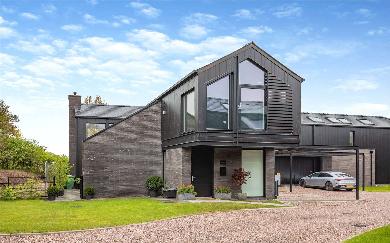 Pavement Lane, Mobberley, Knutsford, Cheshire, WA16 7DS Property for