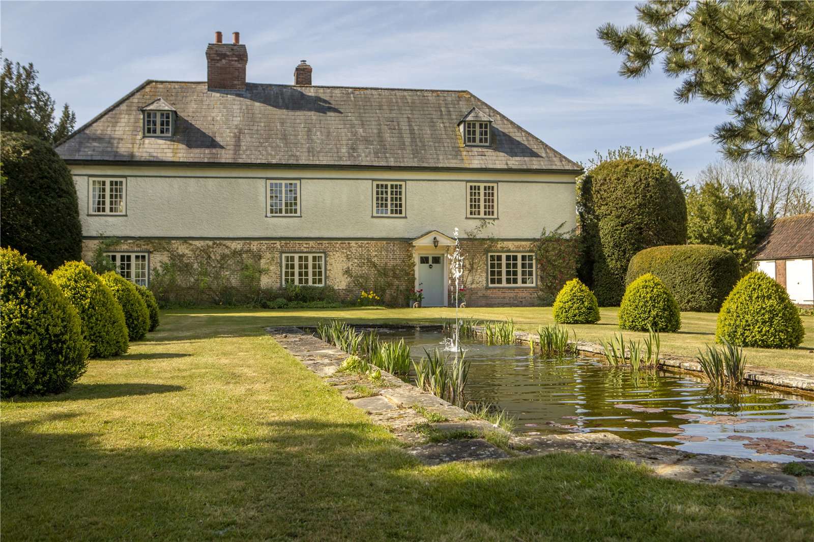 Roundway, Devizes, Wiltshire, SN10 2HZ | Property for sale | Savills