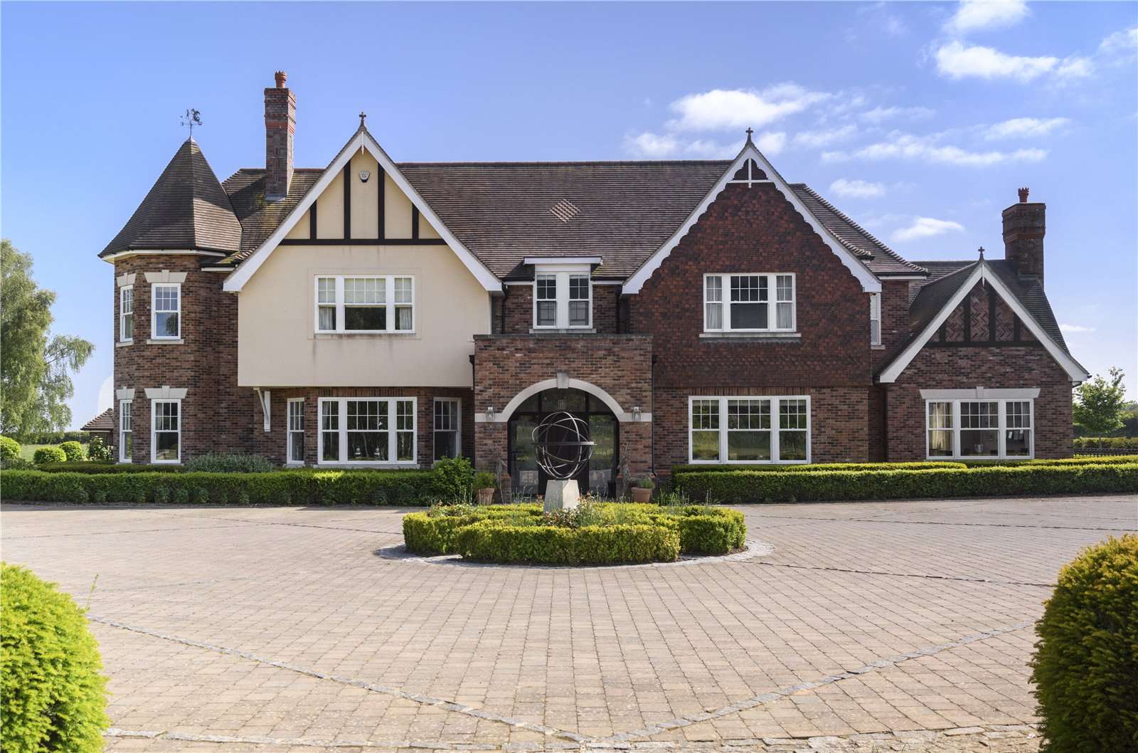 Chenies Hill, Latimer, Buckinghamshire, HP5 1FF | Property for